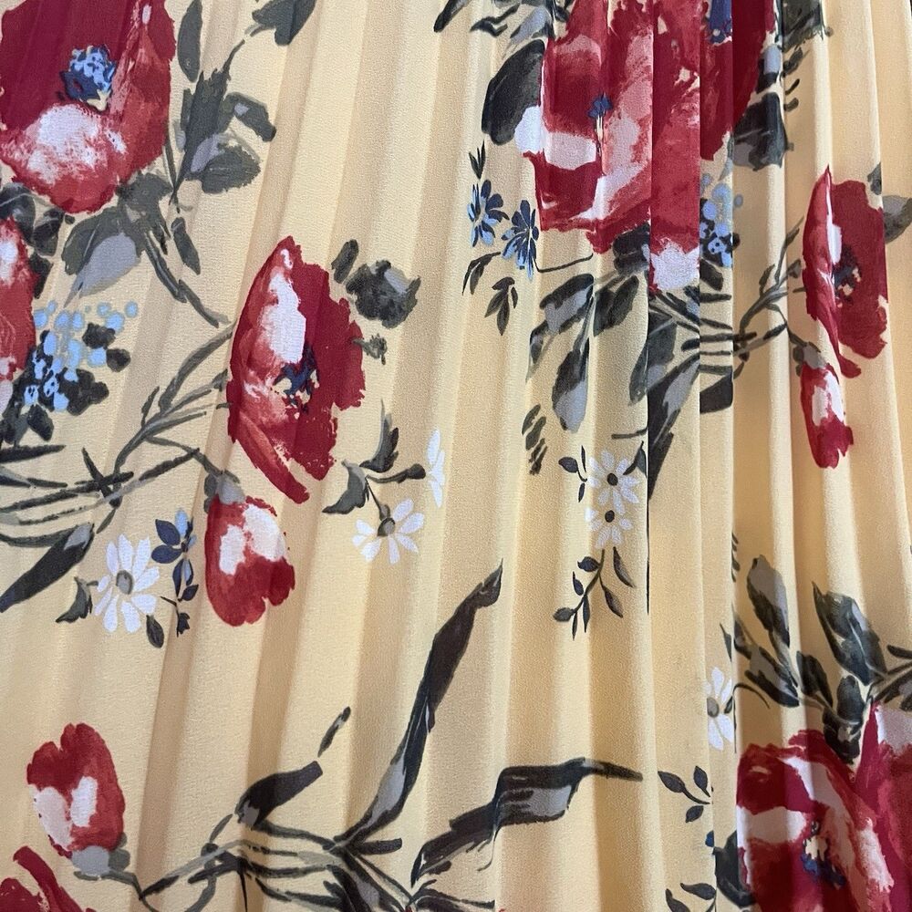 Abercrombie & Fitch Pleated Halter Maxi Dress, Yellow Floral, Empire Waist SZ XS - Picture 9 of 16